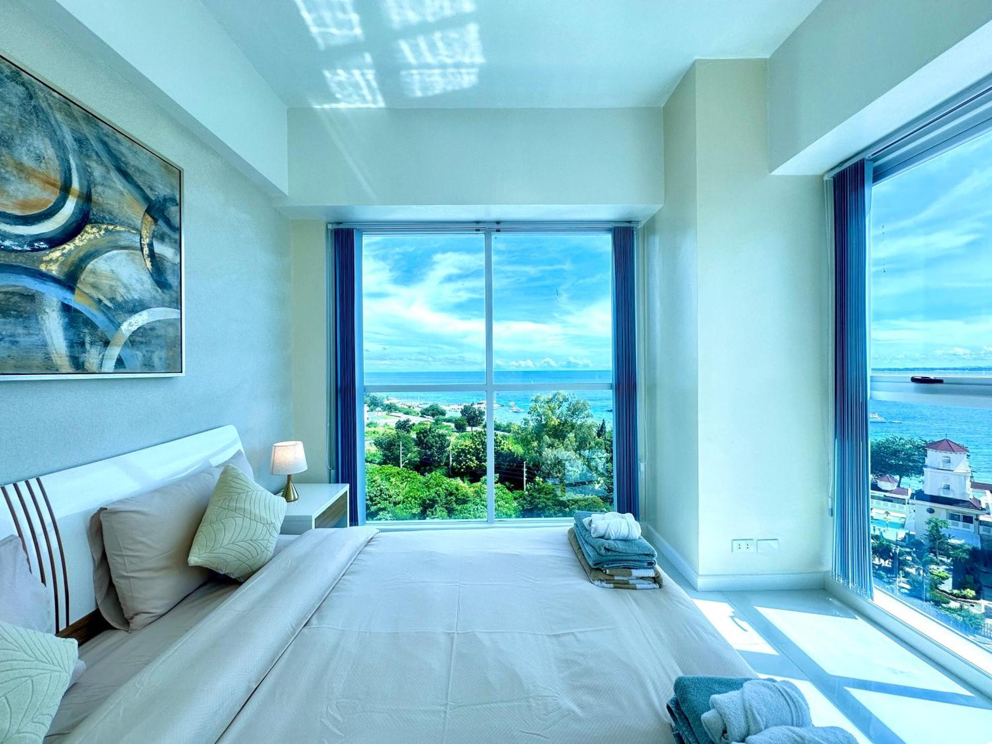 La Mirada Deluxe Suites With Oceanview Lapu-Lapu City Exterior photo