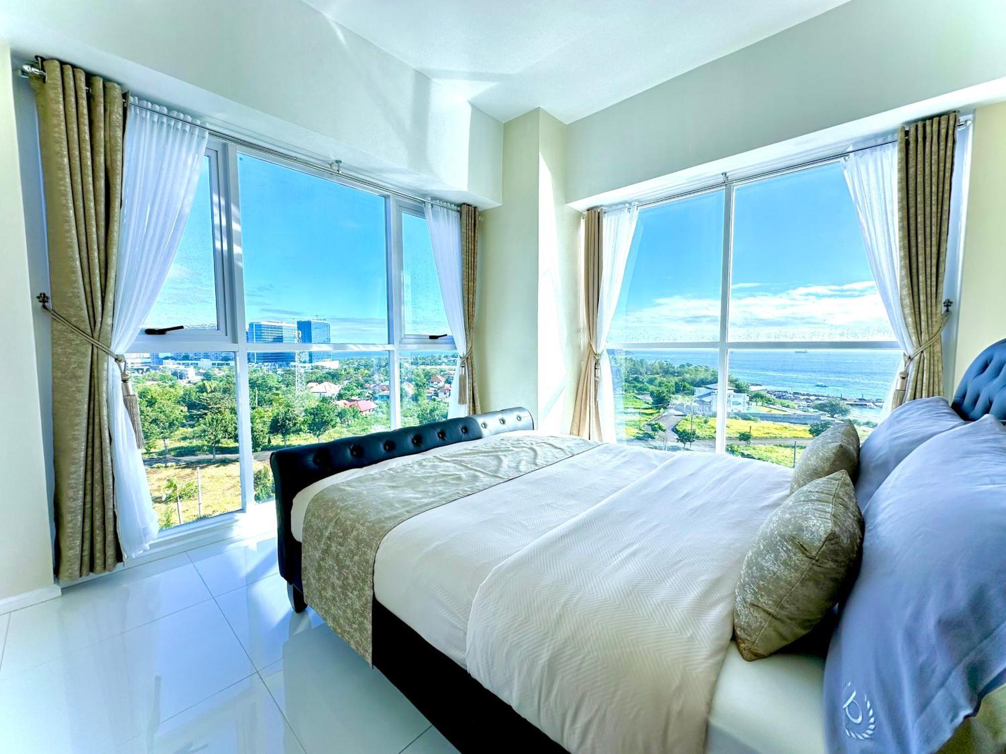 La Mirada Deluxe Suites With Oceanview Lapu-Lapu City Exterior photo