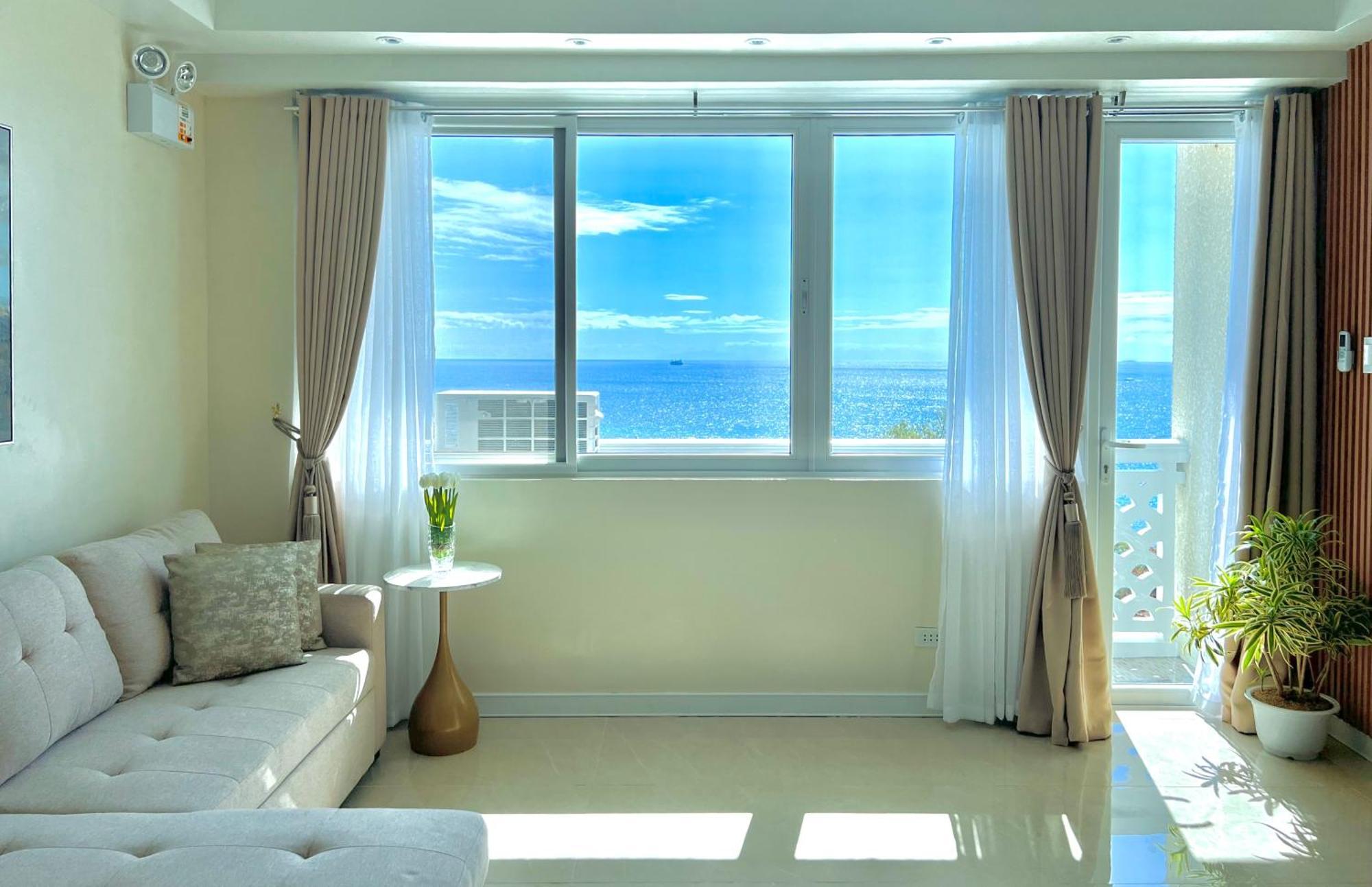 La Mirada Deluxe Suites With Oceanview Lapu-Lapu City Exterior photo